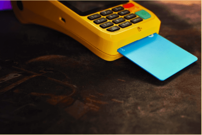 TNEX miễn phí phí phát hành thẻ ATM và vận chuyển tận địa chỉ nhà khách hàng